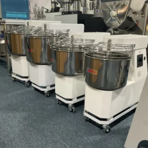 Amasadores
